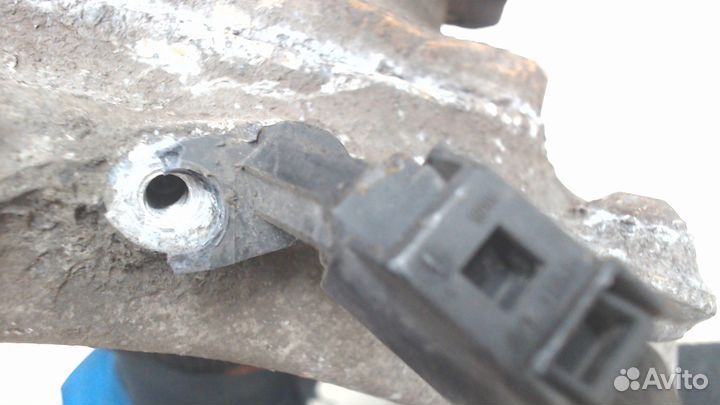 Поворотный кулак Audi A5, 2008