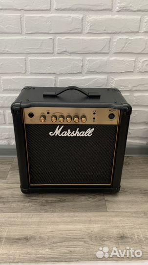Комбоусилитель Marshall mg15