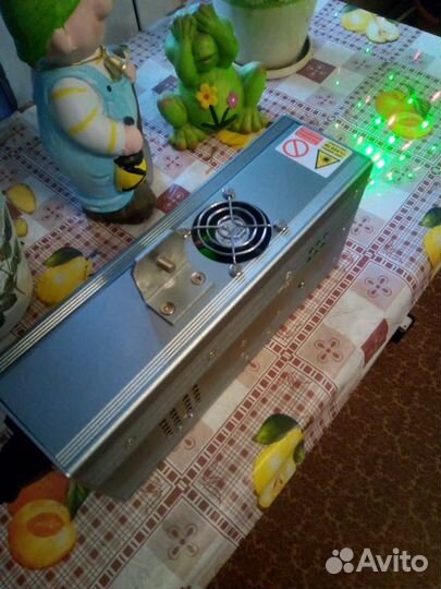 Светомузыкальный лазер