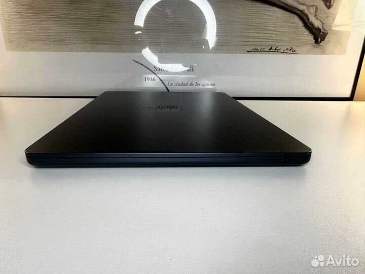 MacBook Air 13 2022 M2 8GB/256SSD