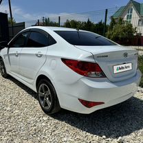 Hyundai Solaris 1.6 AT, 2014, 185 800 км, с пробегом, цена 910 000 руб.