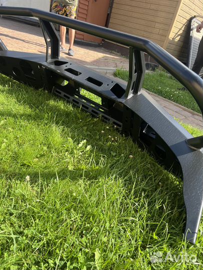 Передний силовой бампер риф