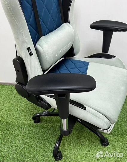 Компьютерное кресло офисное с функцией массажа