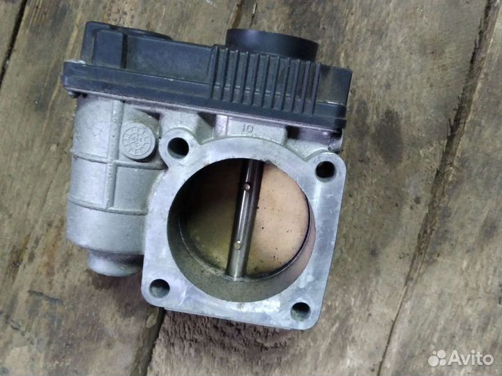 Продам б. у. дроссельную заслонку ниссан х- трейл