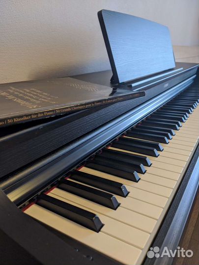 Yamaha Arius YDP-163 цифровое пианино