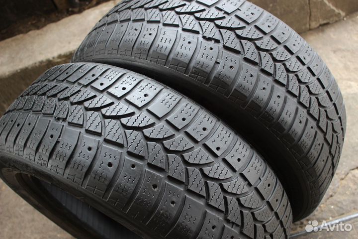 Kormoran Stud Extreme 215/55 R16 97T