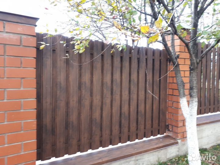 Металлоштакетник для забора