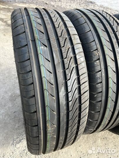 ONYX NY-HP187 215/55 R18 99V