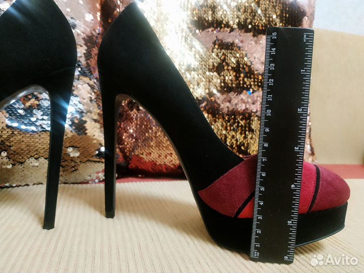 Туфли на каблуке Маscotte. Очень красивые :)