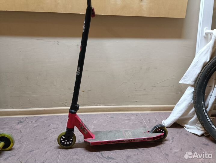 Самокат Трюковой Tech Team Duker 202