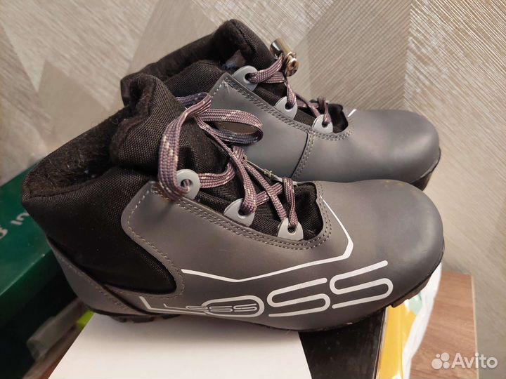 Лыжные ботинки 34