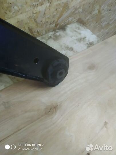 Задний верхний рычаг Jeep Grand Cherokee WJ