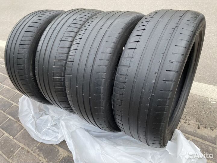 Michelin Pilot Sport 3 235/45 R18