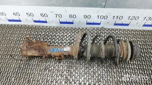 Стойка передняя правая mercedes benz vito W639 (2U