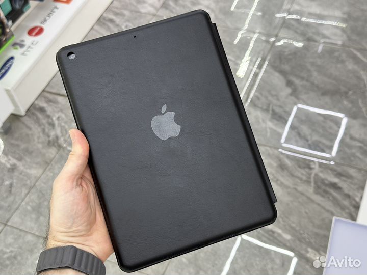 Чехол для iPad 10.2 Apple Smart Case черный