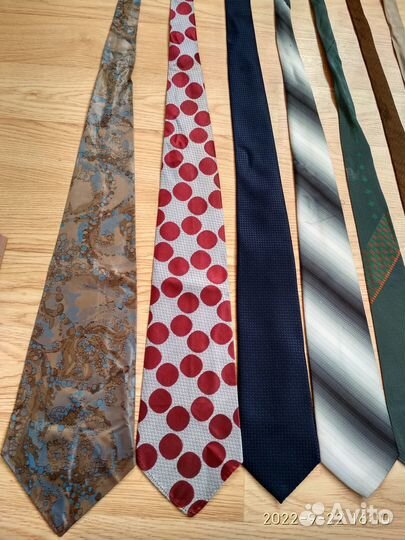 Галстук мужской фасонный, разные модели