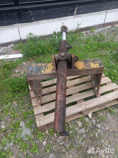 ВгТЗ ДТ-75М, 1988