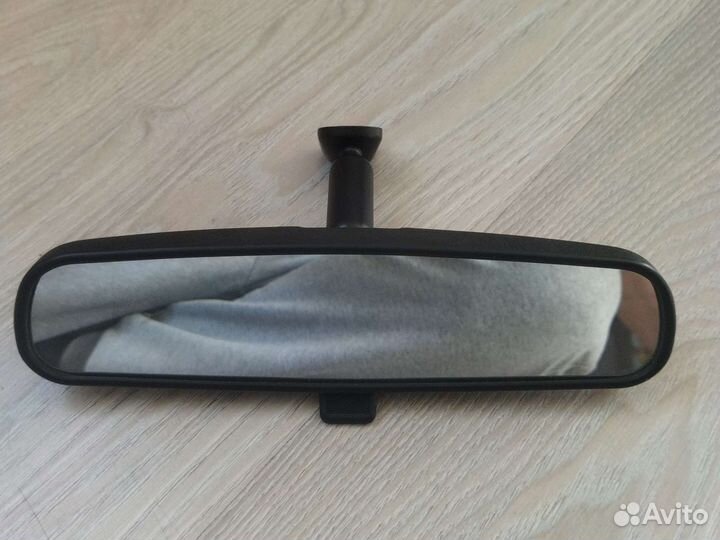 Зеркало заднего вида как новое