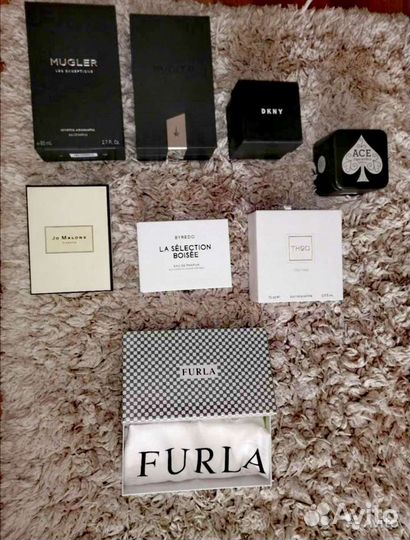 Пакеты, коробки и пыльники брендовых марок