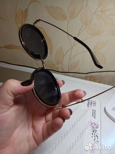 Солнцезащитные очки