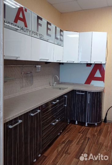 Кухня пластик