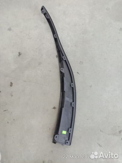 Накладка переднего бампера Opel Astra