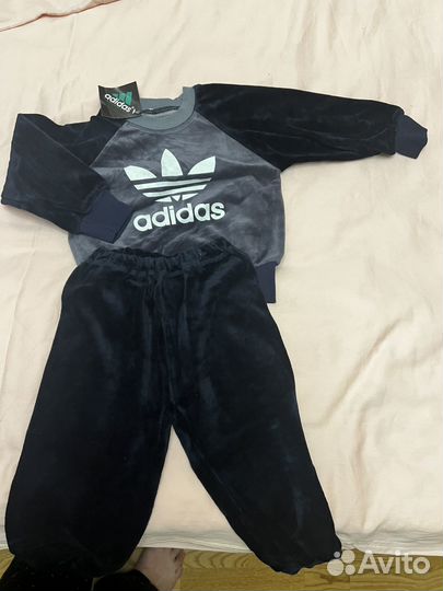 Спортивный костюм adidas детский 80