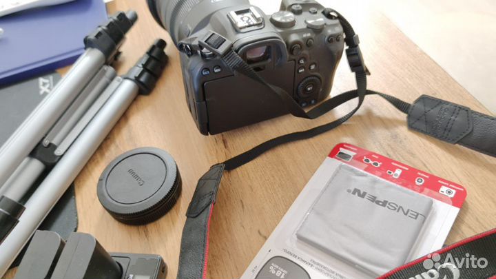 Canon EOS R6