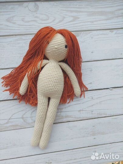 Кукла игровая вязаная