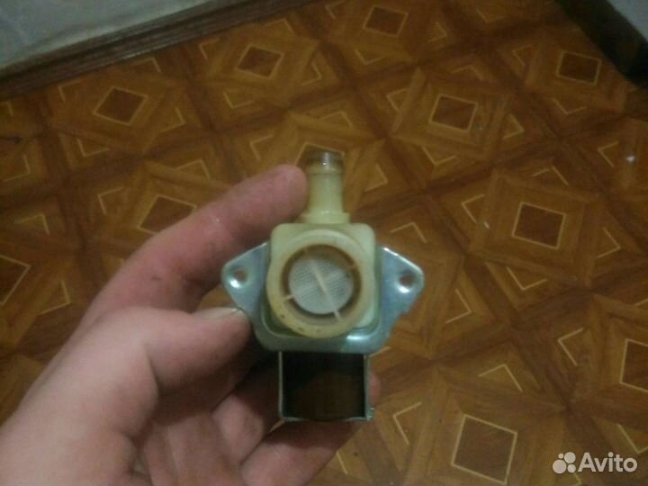 Клапан подачи воды для стиральной машины