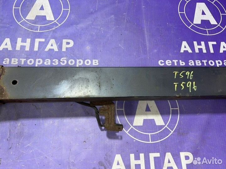 Усилитель бампера передний Honda Accord 7 CL7