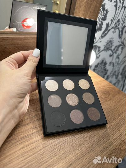 Палитра теней Make Up For Ever