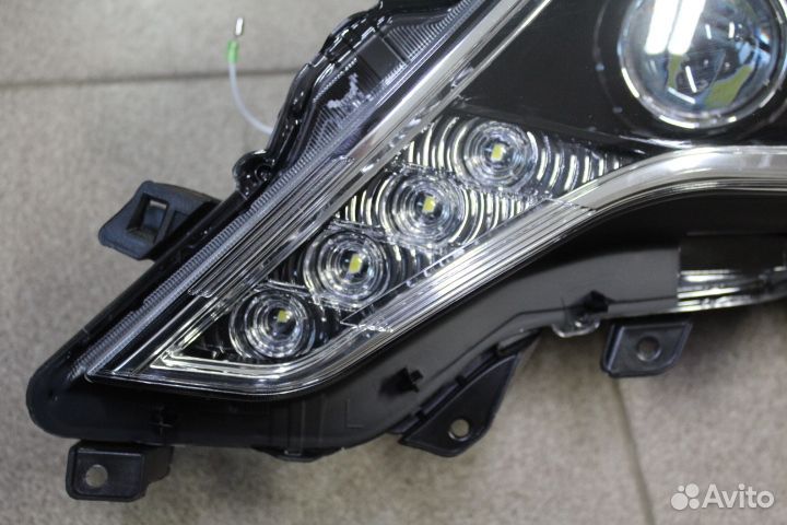 Prado 150 2013-2017 фары черные Black Style L5VX1