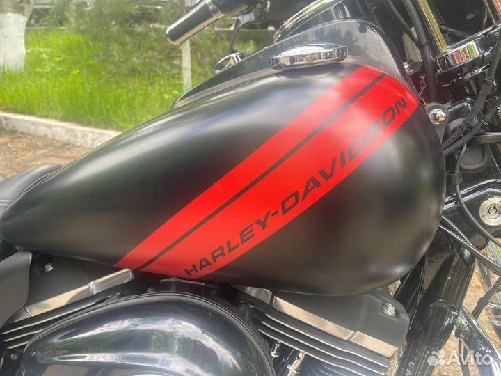 Harley-Davidson fat bob dyna