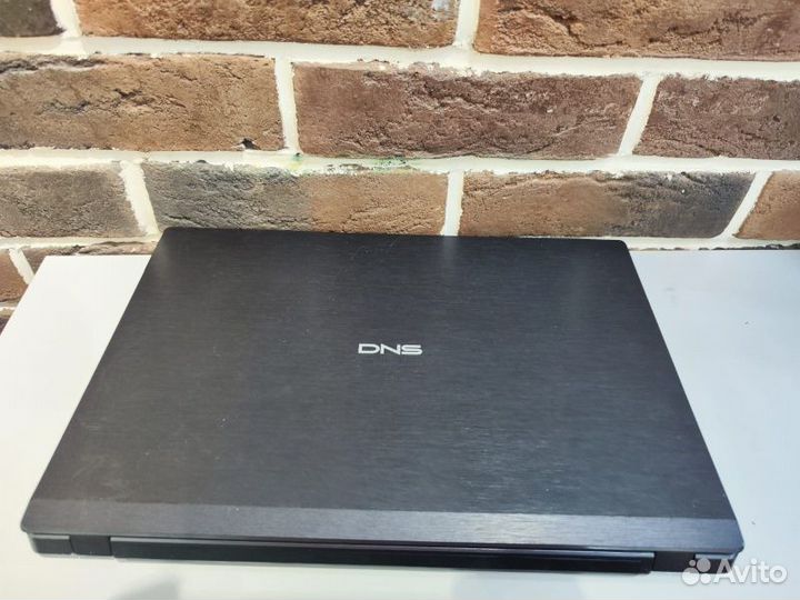 Ноутбук DNS 15.6'