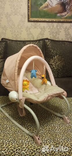 Шезлонг для новорожденных бу