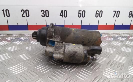 Стартер дизельный volkswagen passat B6 (YEA13BR01)