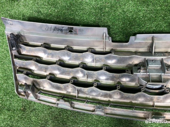 Решетка радиатора Nissan Fuga Y50 PY50 PNY50