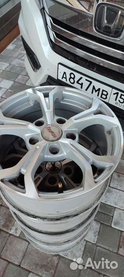 Литые диски r15 5x 114.3 Ниссан