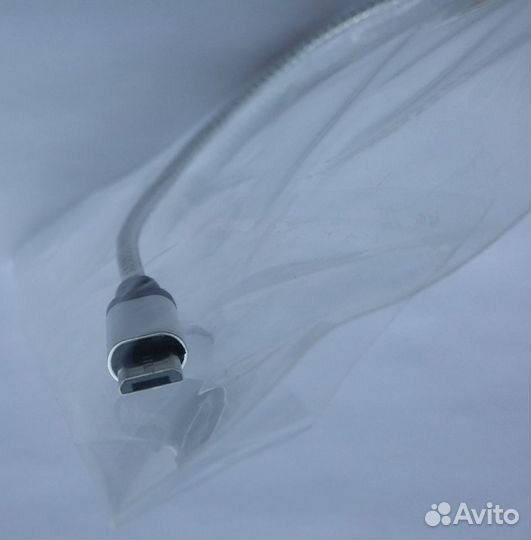 Новый кабель micro USB - USB серебристый 0.2 м