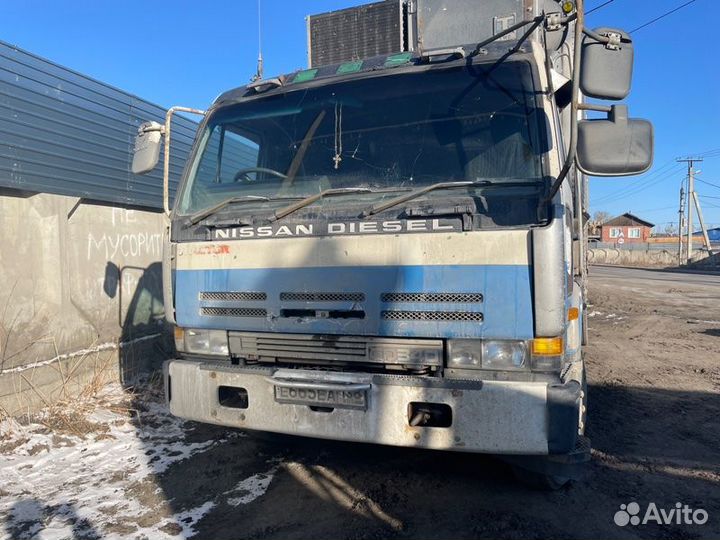 Продаем Nissan Diesel RF8 по запчастям