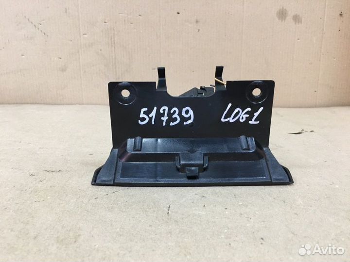 Стоп-сигнал дополнительный Renault Logan 1