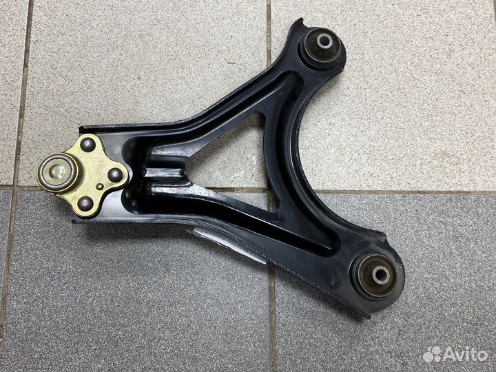 Рычаг правый ford Mondeo 1, 2