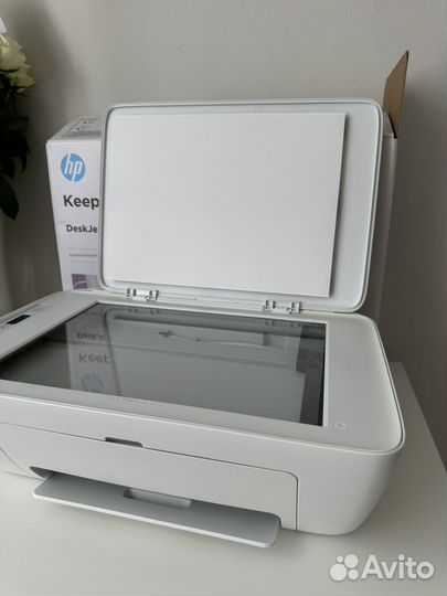 Цветной струйный принтер/сканер HP Deskjet 2700