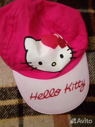 Кепка Hello Kitty. размер 52-54, отличное состояни