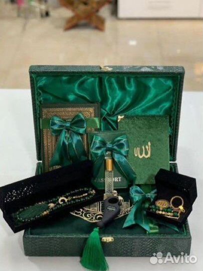 Исламский подарочный набор в зеленом цвете