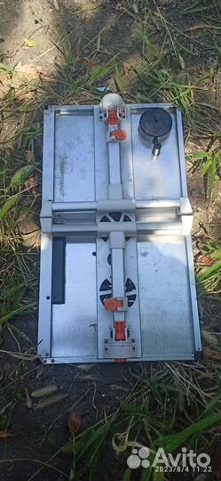 Столик для ноутбука