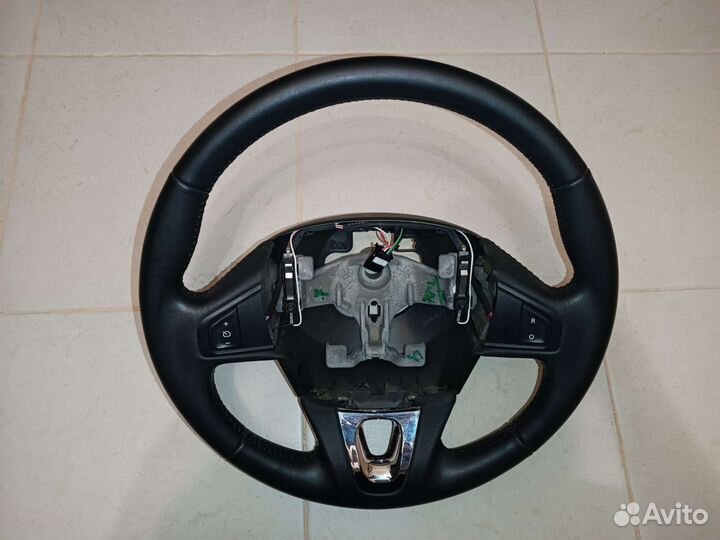 Рулевое колесо Рено Сценик 3