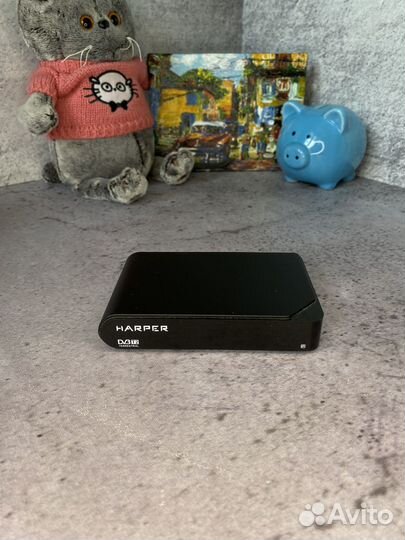 Приставка для цифрового тв Harper HDT2-1005 DVB-T2
