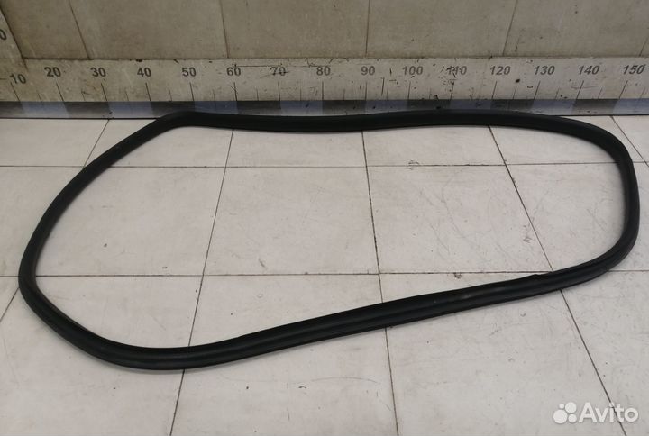 Уплотнитель (внутри) S40 2004-2012